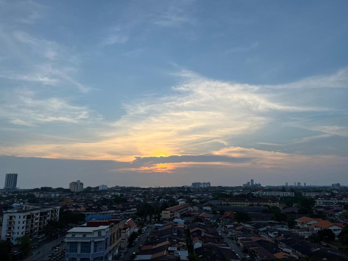 New!! Loving Night Novo 2Br 4-9Pax I Jonker I Netflix I Family Apartment Malacca Ngoại thất bức ảnh