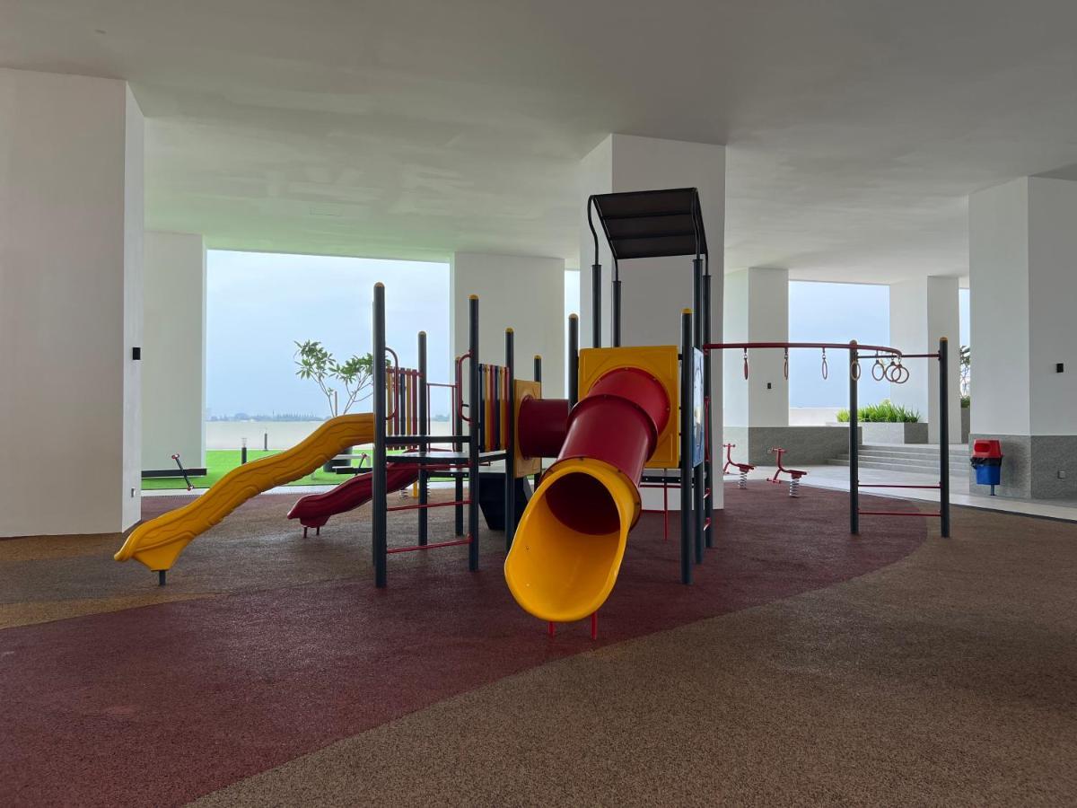 New!! Loving Night Novo 2Br 4-9Pax I Jonker I Netflix I Family Apartment Malacca Ngoại thất bức ảnh